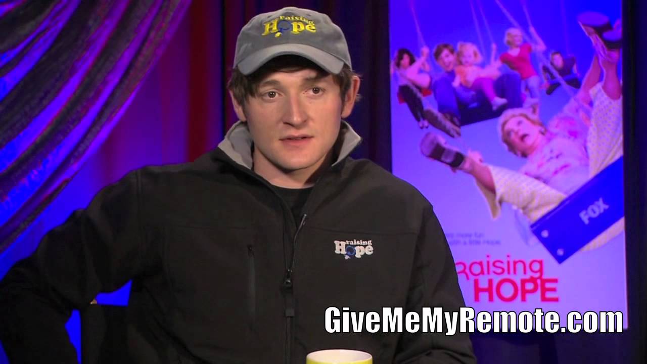 RAISING HOPE: Lucas Neff Talks Season 3