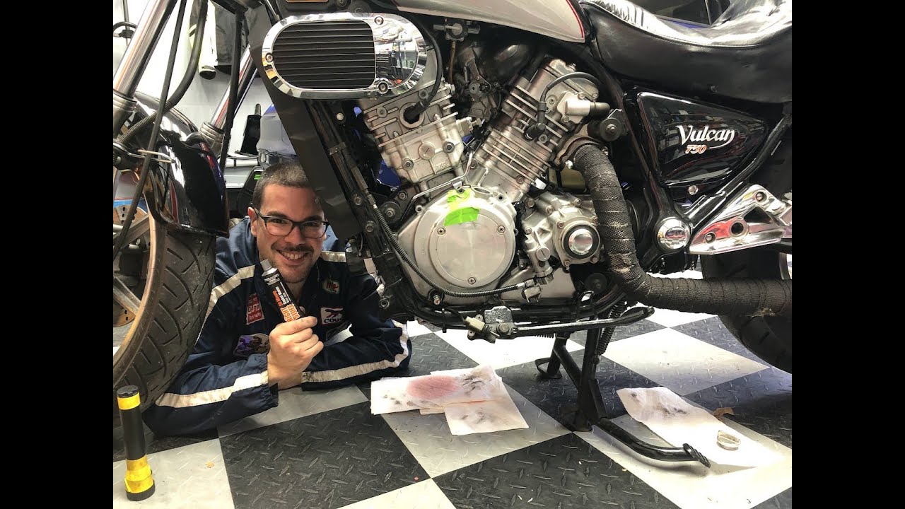 How to Fix an Oil Leak (From the Stator Cover) on a Kawasaki Vulcan 750