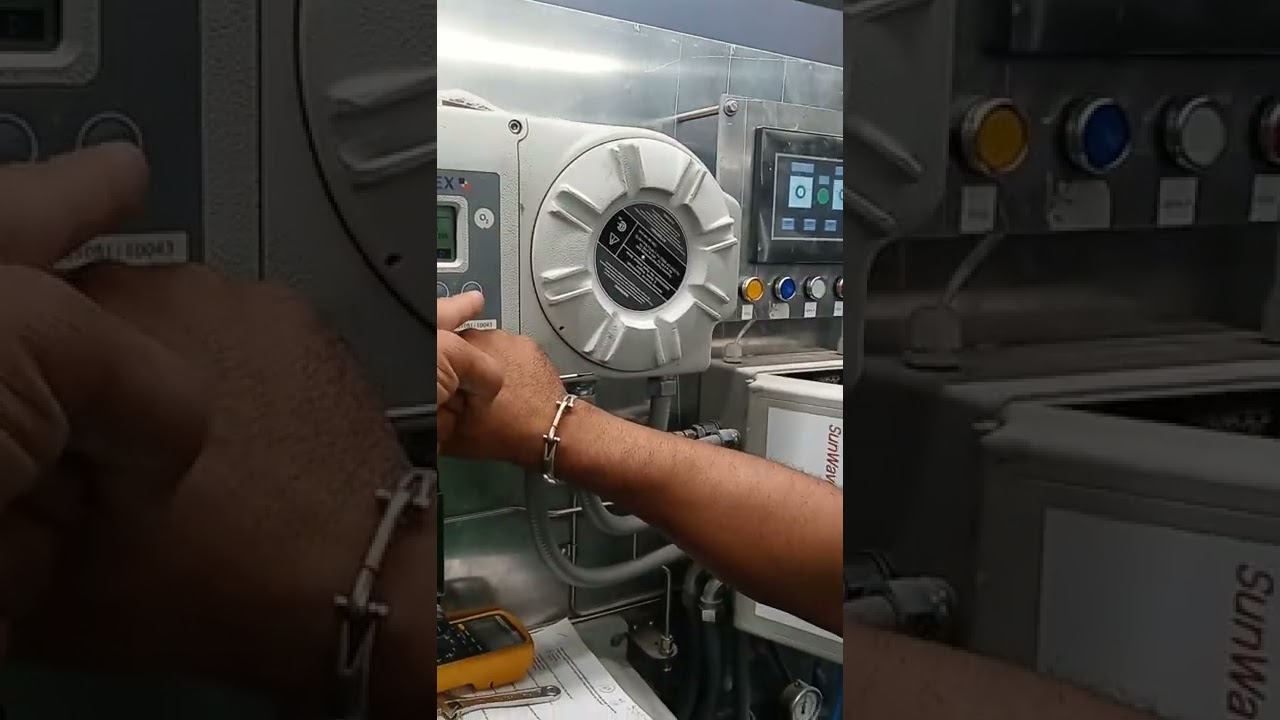 Training Instrument students on Servomex Oxygen Analyzer: Part 1