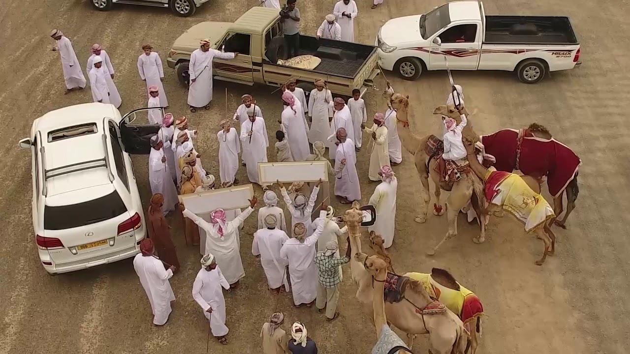 قناة الواحة تقدم مسيرة أبناء ولاية الخابورة الفائزين بالسيوف في مهرجان صحم الرابع ٢٠١٨