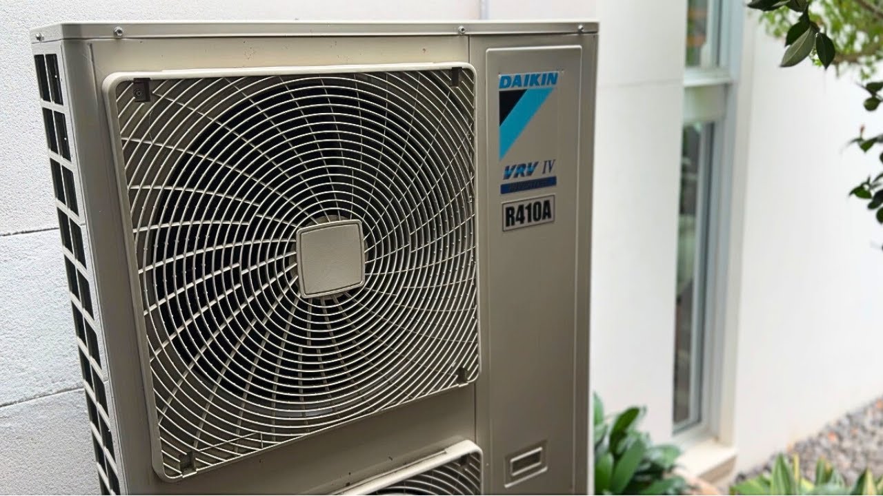 Кондиционер Daikin вышел из строя через 2 года — стоит ли он шумихи?