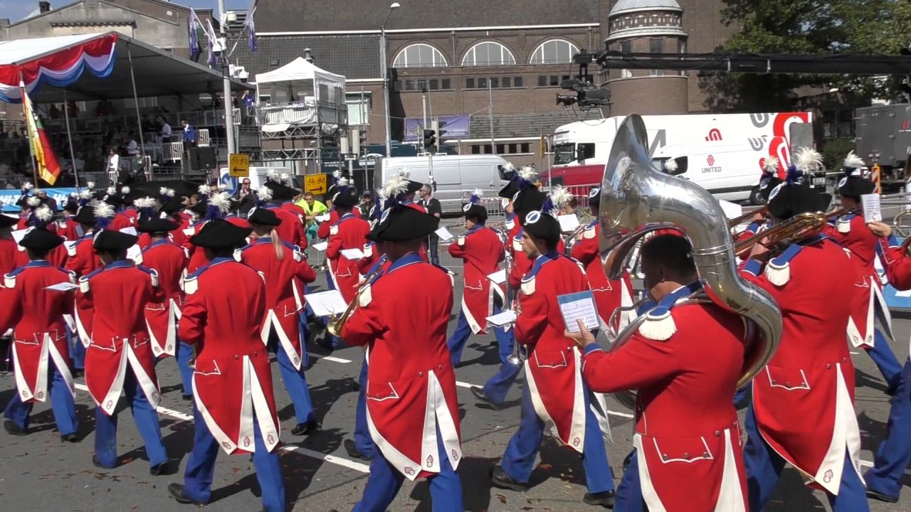 2017 Muziek Vierdaagse Nijmegen Via Gladiola deel 3