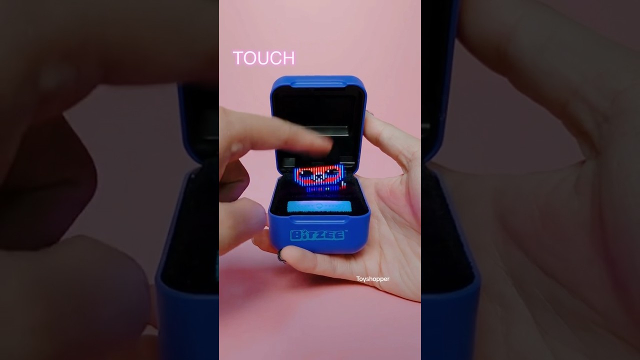 DIGITAL PET YOU CAN TOUCH 👾🩷 Bitzee Interactive Toy Digital Virtual Pet #virtual #vpet #digitalpet