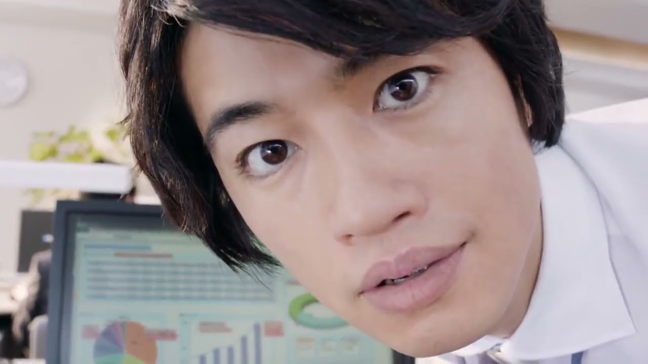 BAUSCH&LOMBボシュロム バイオトゥルー ワンデーＣＭ「うるおう後輩」篇