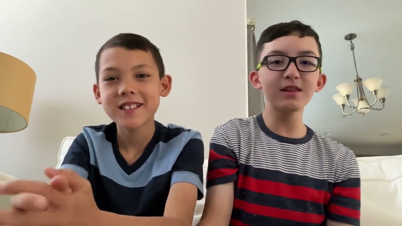 Racing my cousin on Mario Kart 8 Deluxe!