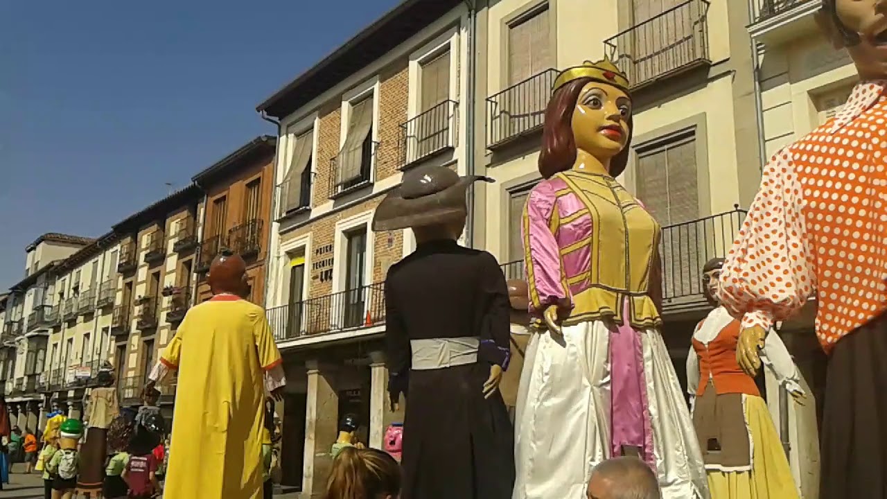 Gigantes y cabezudos Alcalá de henares 2019 ferias #4
