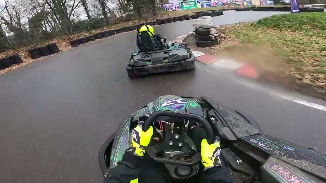 Opnieuw chaos op een natte Kartcentrum Zwolle!
