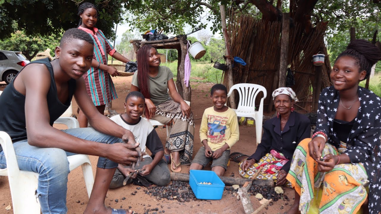 KÖYDE BİR GÜNÜMÜZ NASIL GEÇİYOR ve MOZAMBİK KAHVALTISI HAZIRLADIM
