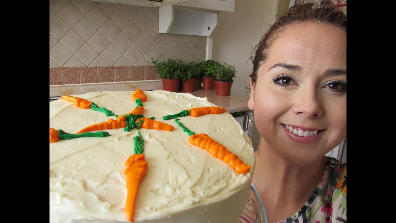 Pastel de zanahoria con betún de queso crema/Marisolpink