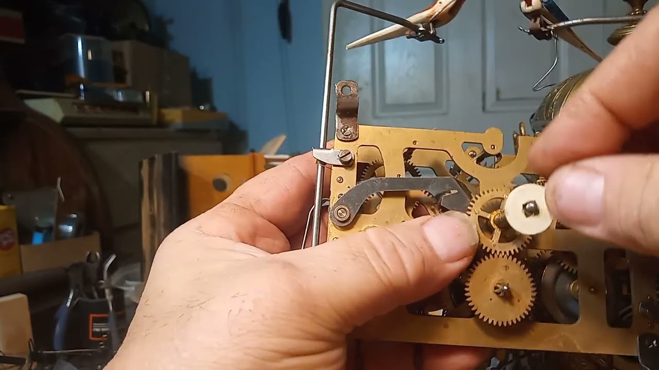 Adjusting/fixing the dropping of the hands on a Hubert Herr cuckoo quail clock or count wheel clock