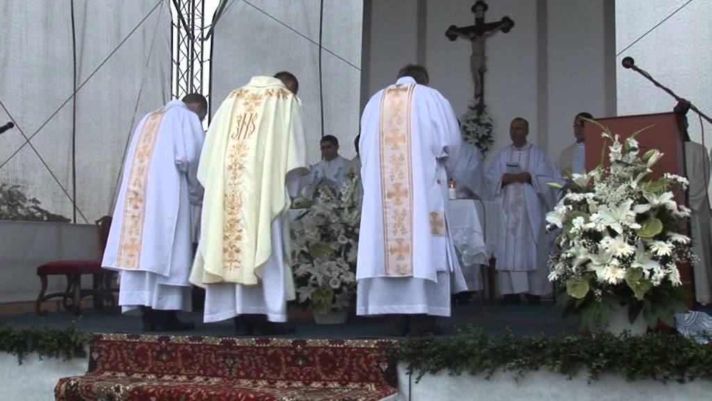 Primiční mše svatá p. Marka Coufala - 8.7.2015 Bezkov
