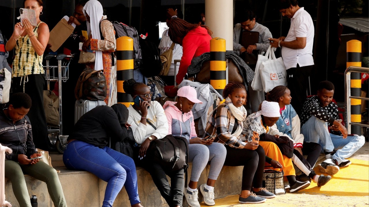 Kenya airport workers call off strike after two days of disruption