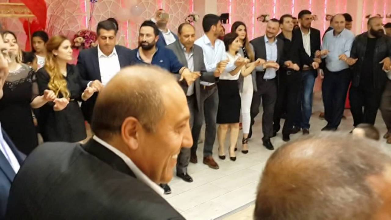 kars düğünü-davul zurnalı güzel oyunları-2016