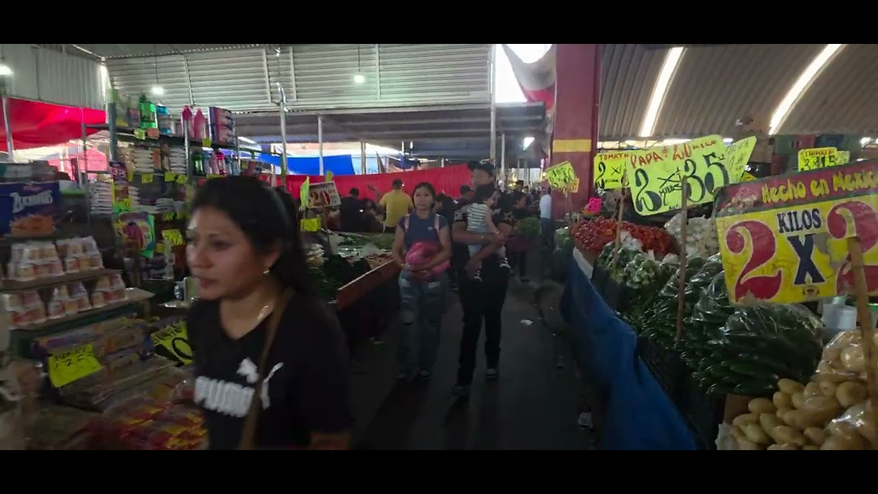 Lunes de plaza en Izucar De Matamoros Puebla México 26/01/2026