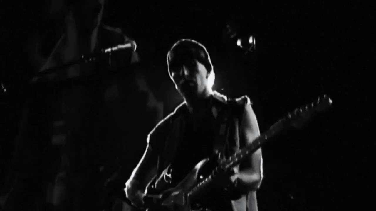 U2 - Running to Stand Still Live ZOOTV tour (Best live version Ever)