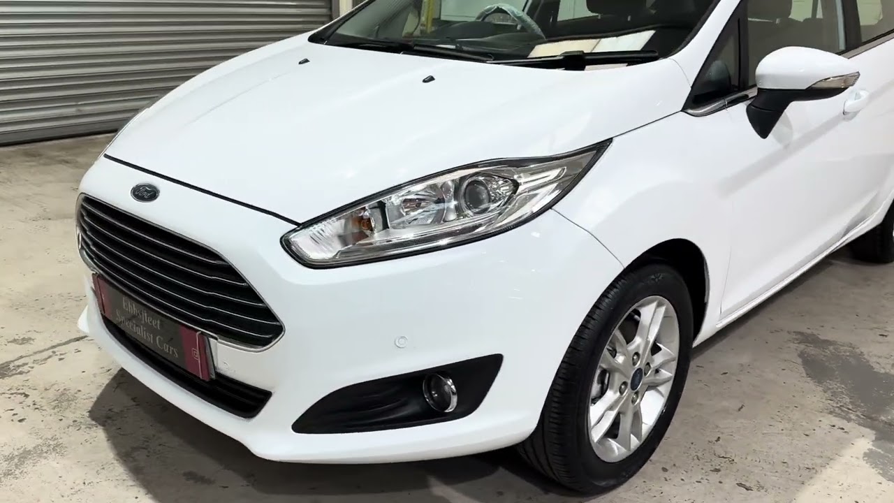 FORD FIESTA 1.0 EcoBoost Zetec 5dr *18500 MILES*