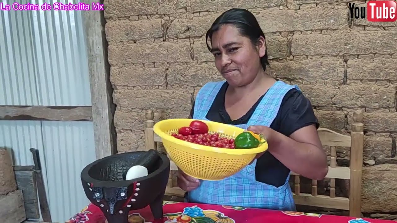 Asi preparé ricos tamales de salsa de molcajete (Receta de mi abuelita)