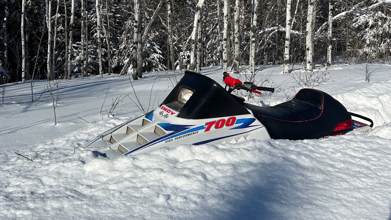 Polaris 700 XC Ripping Up Fresh Snow
