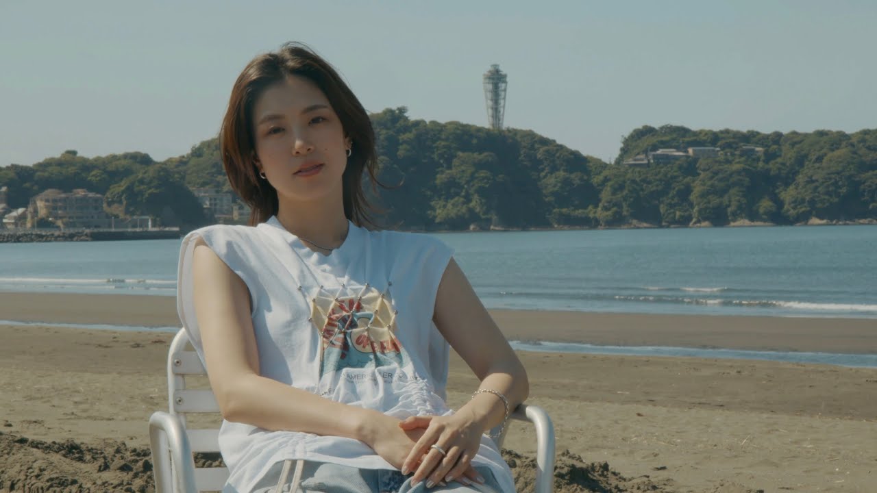 XinU / 触れる唇 Music Video