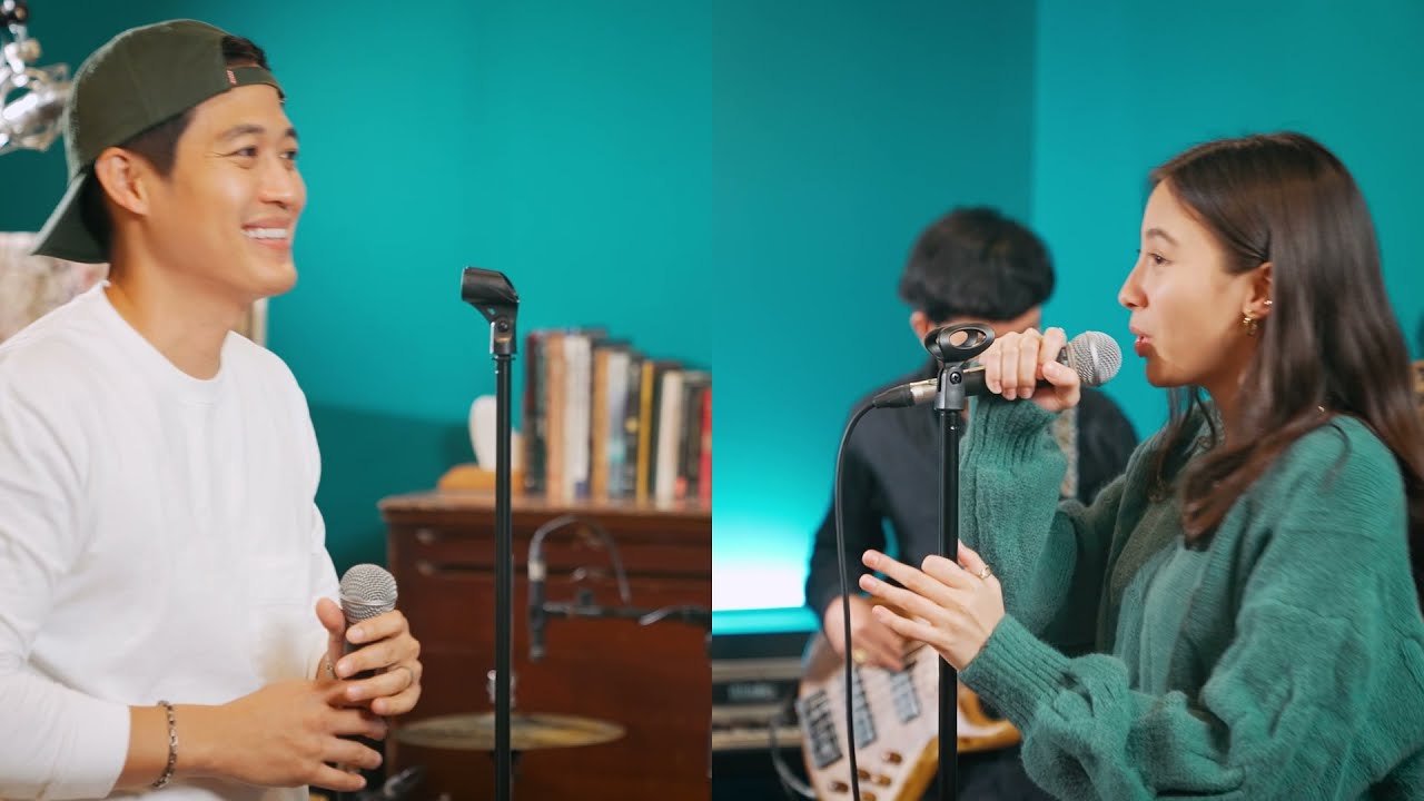 Kiera Selbe & Two Popetorn - Killing Me Softly with his song by Fugees  (Official Live Performance)
