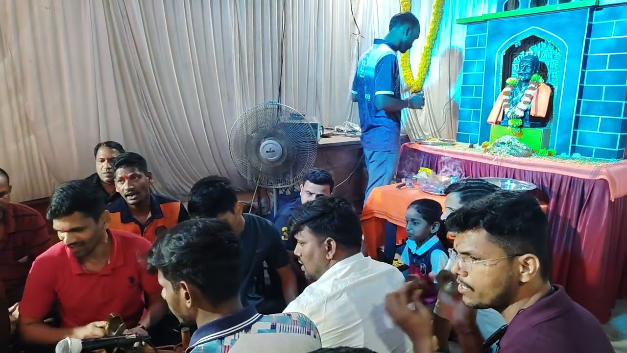 Mag thi vaikunth nagri adhi rachali pandhari jev navti chara char teva hoti pandherpur 