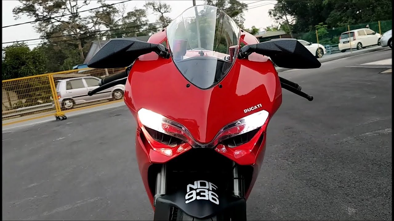 2015 Ducati 899 Panigale - Start Up, Exhaust Sound, Walkaround