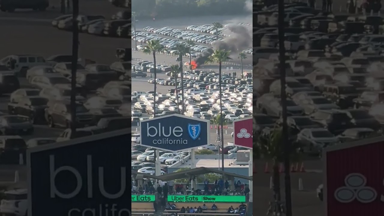 🆘 Car fire outside Dodger Stadium 🎹 Organist humorous play with Billy Joel Song via EricStaniford