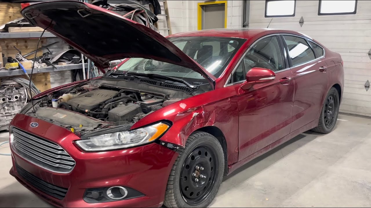 Ford Fusion SE 2015 года — Разборка крыла — Как снять крыло