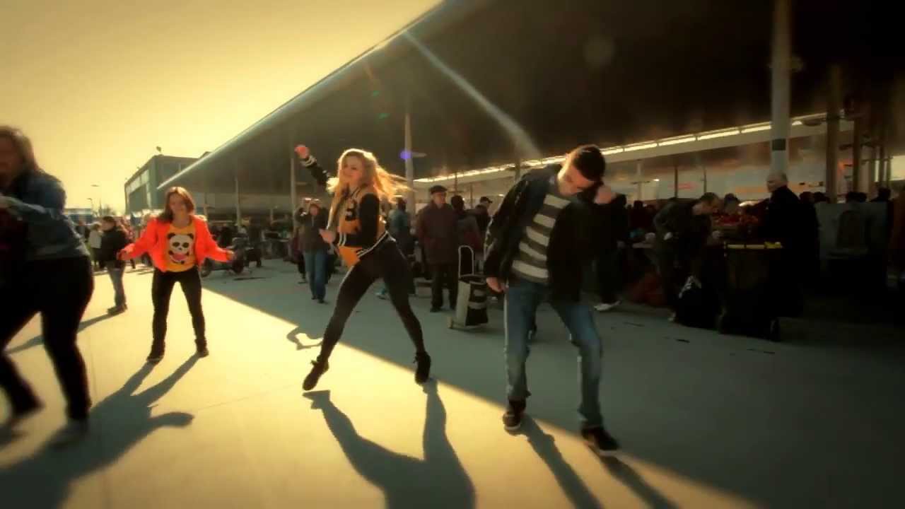 Pharrell Williams - Happy (Slavonski Brod, Croatia)