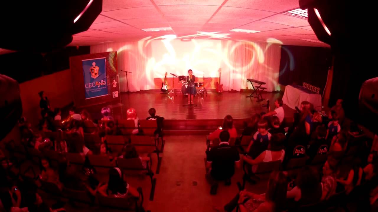 III Festival de Dublagem 3&ordm; Ano - 13 - Jhullya