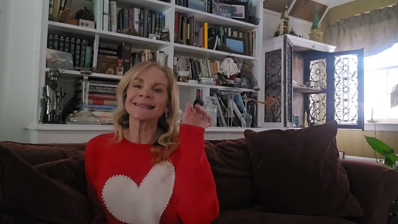 Peggy's Picks Is Back ✨️ Life Update + DIY Valentine's Self-Care Gift