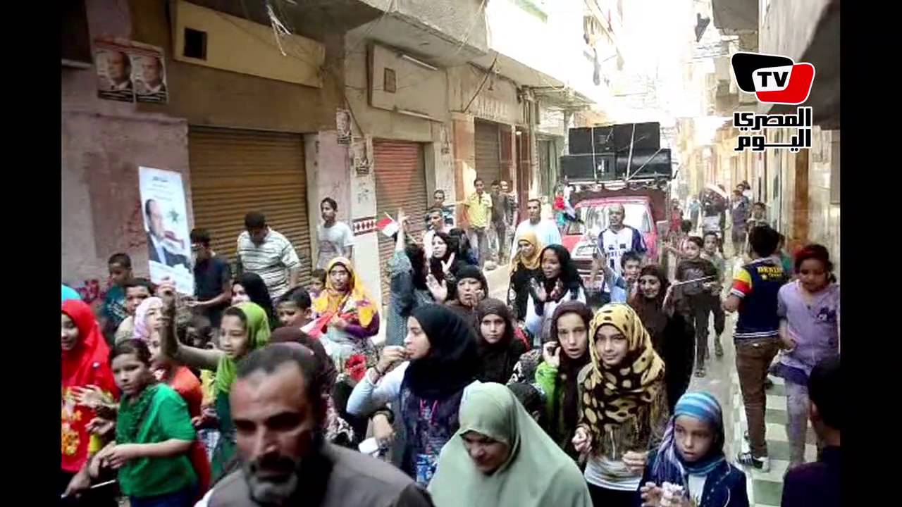 حزب النور يقود مسيرة مؤيدة للسيسي بقرية بدواي بالدقهلية