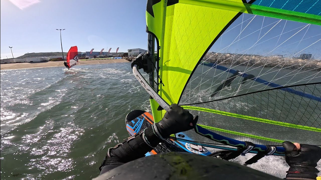 Light wind Ezzy Cheetah 9.5 (massive rag; for Pete!)#windsurfing #gopro #watersport #ezzy #portland