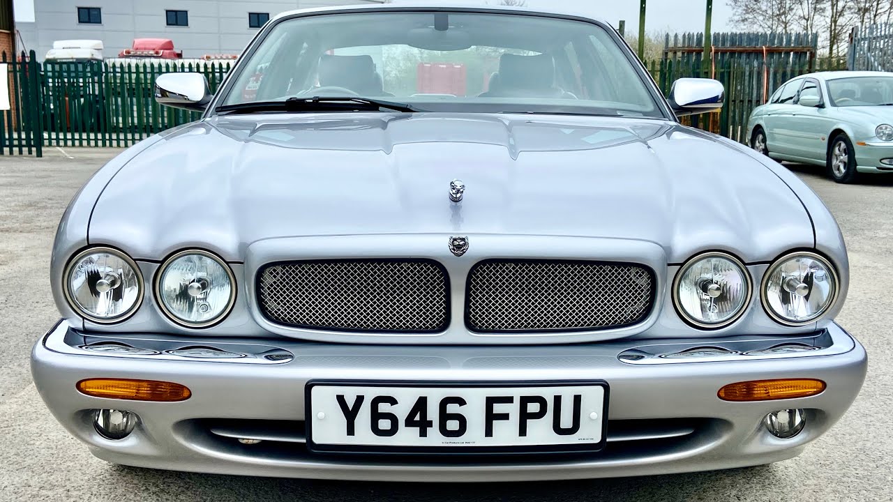 Jaguar XJ8 3.2 V8 Sport 45k Miles - Absolutely Outstanding @ The Malton Motor Company