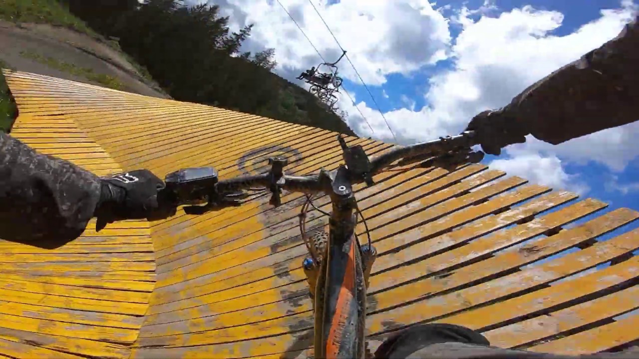 Bikepark Winterberg mit dem E-Bike R Raymon Trailray E-Seven 11