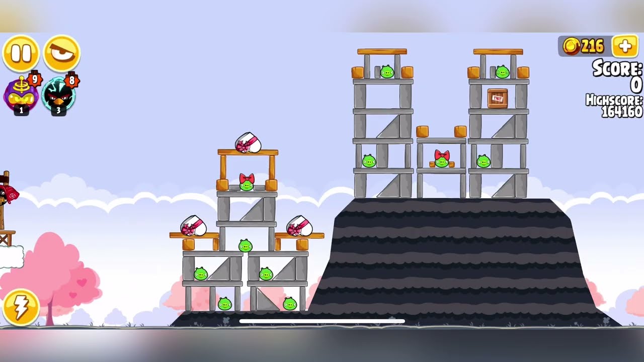Angry Birds Seasons | Hogs & Kisses - All Levels