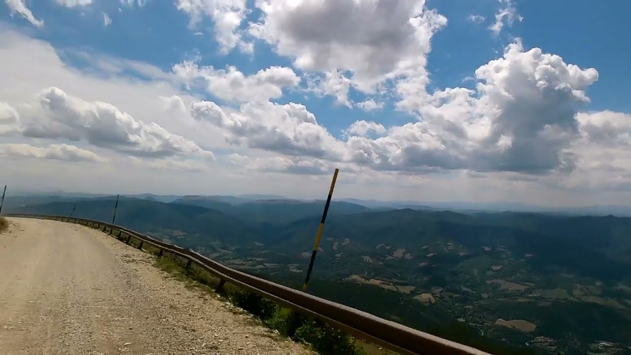 MARCHE.  La Domenica in moto 🏍️🏍️🏍️🏍️🏍️🏍️.....Monte Catria