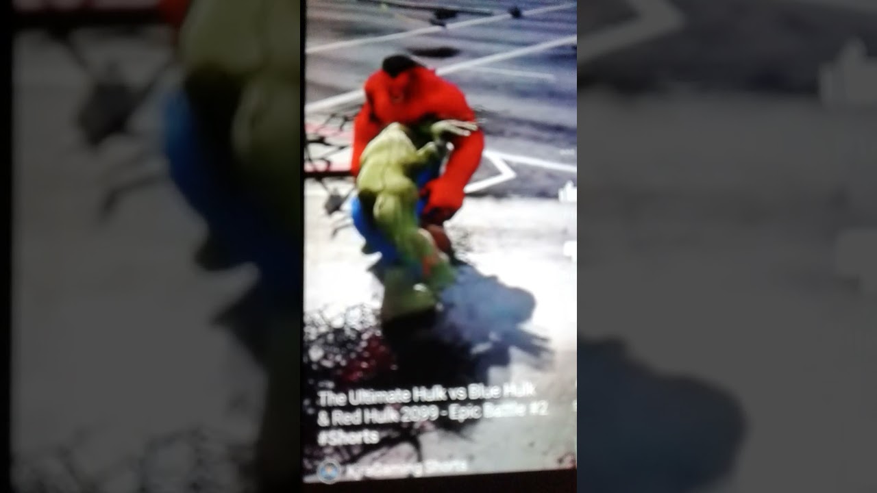 The Ultimate Hulk vs Blue Hulk & Red Hulk 2099 - Epic Battle