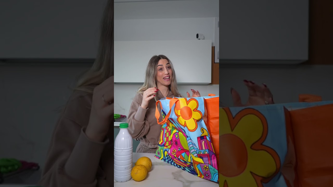 Quando va a fare spesa lui! #momoekika #comedy | Momo e Kika