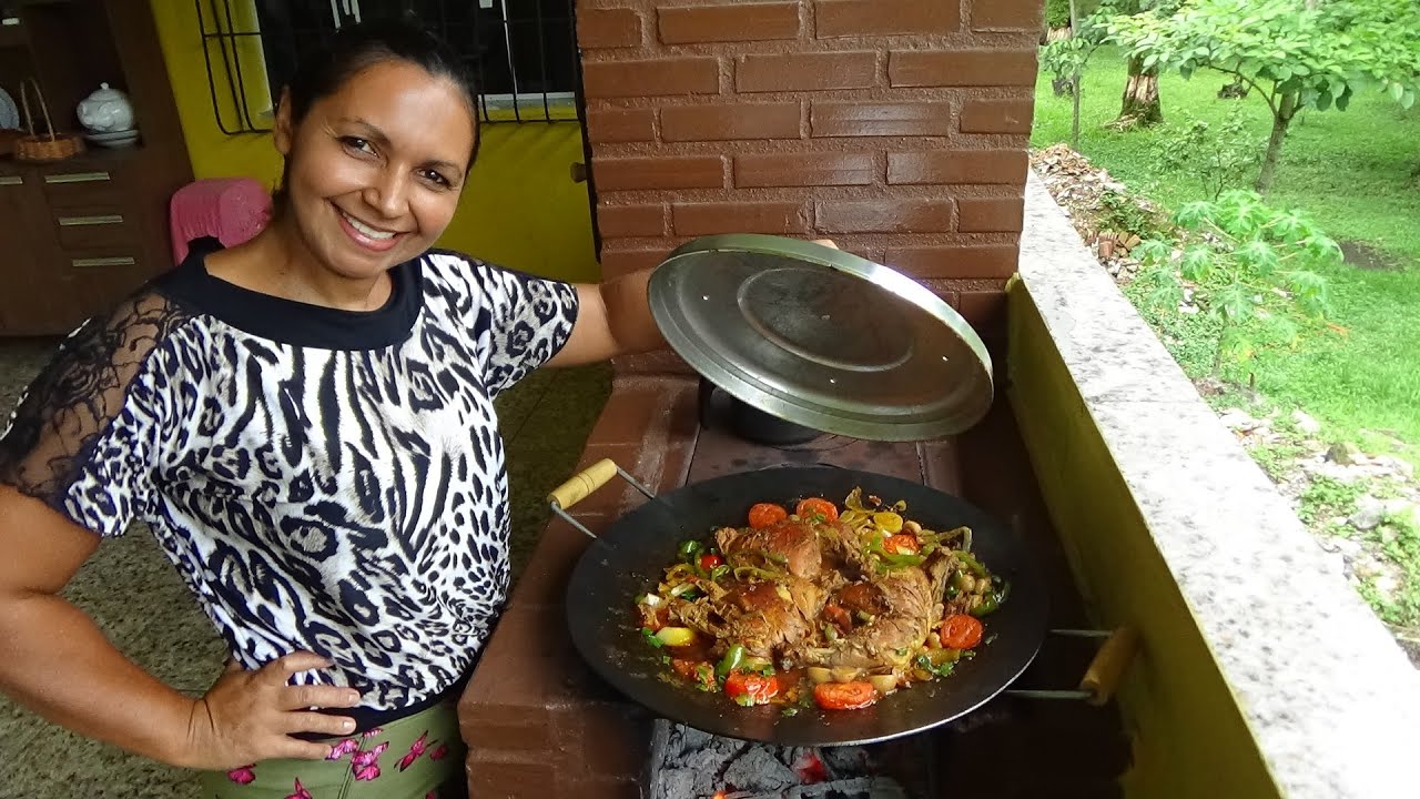 COMIDA NA LENHA É OUTRA COISA NÉ?