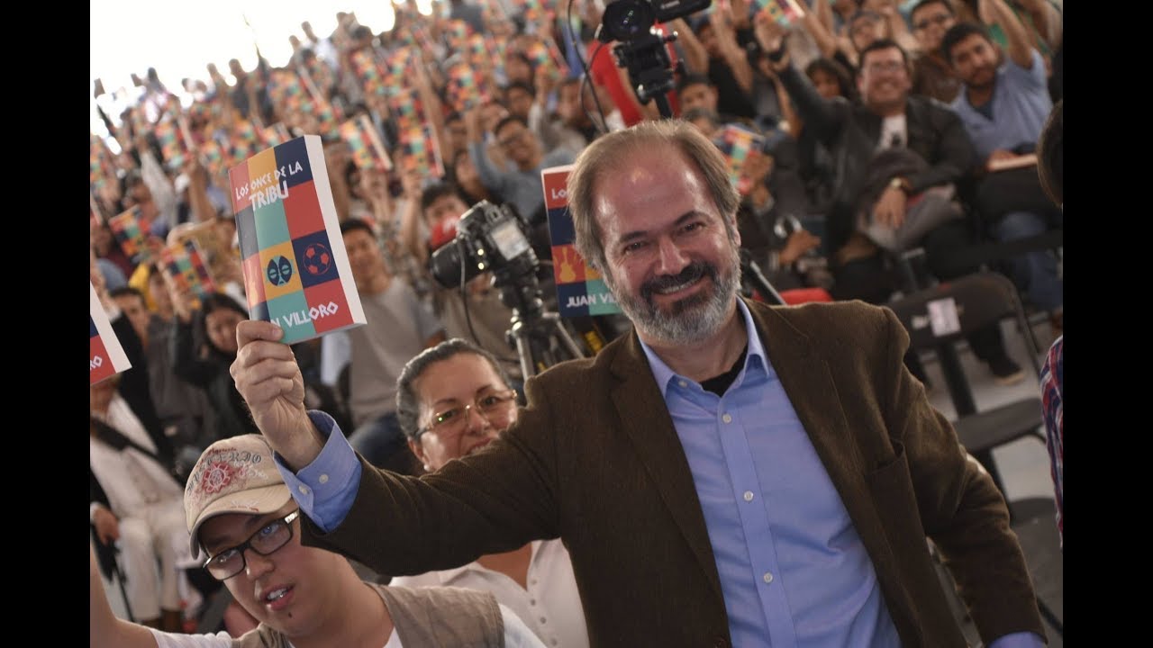 JUAN VILLORO 