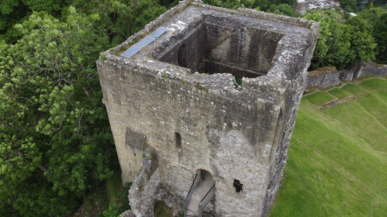 Castleton Flyover 4K June 2021 - Peveril Castle
