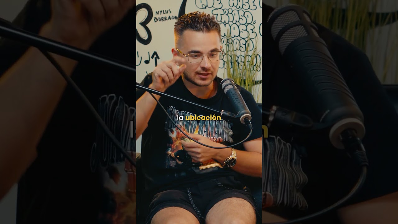 As&iacute; CONTACT&Oacute; JUANNIKO BANANNA con JOHN COBRA #laplacitaamarilla #juannikobananna #johncobra #parati