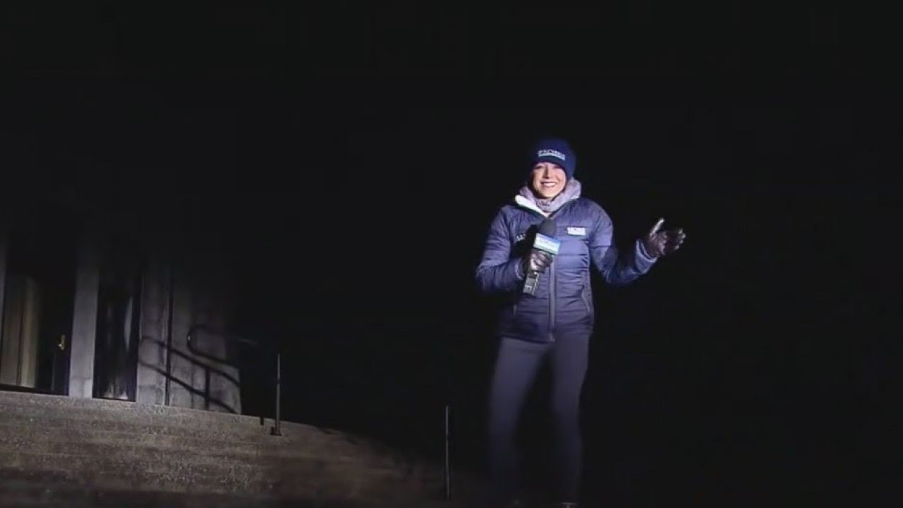 Strong wind gusts at Vista House