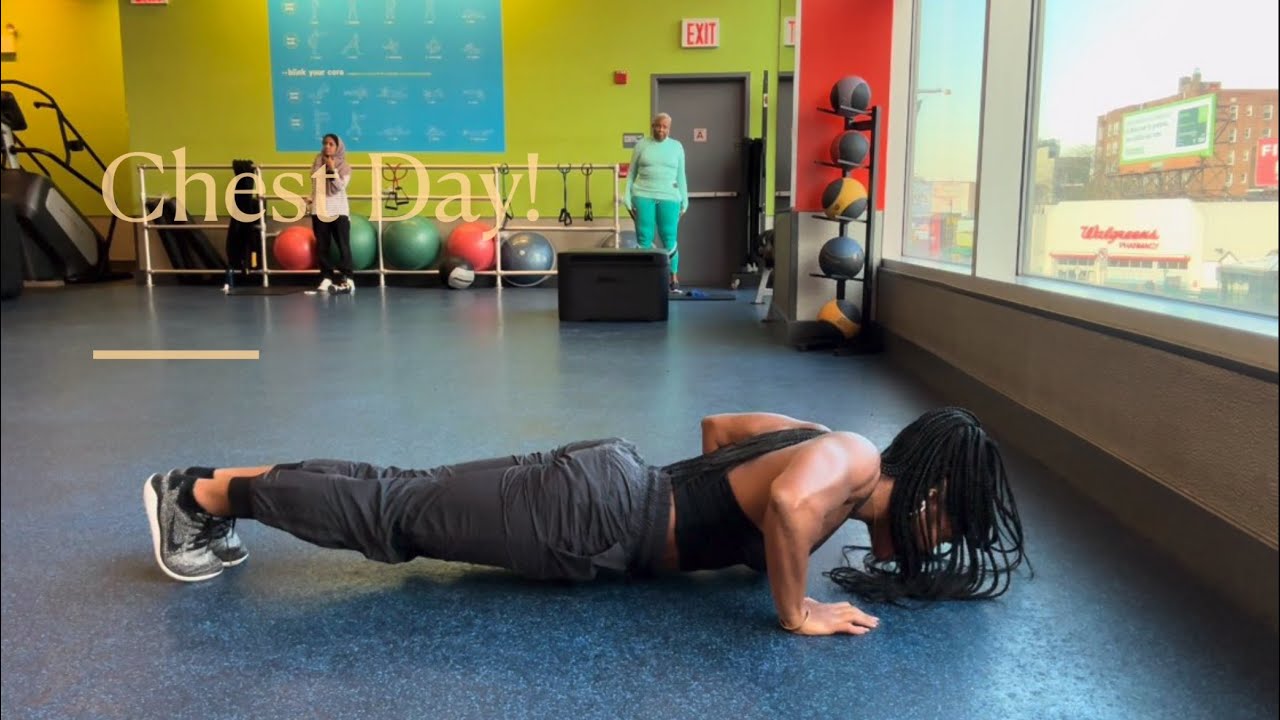 Come Hit the gym With Me (Push ups, Bench, Flys, Dips,Pulls)
