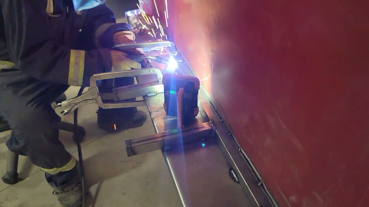 41 ford 2 ton cab extension mig welding sub floor #kustom #41 extension cab #kool cab extension 