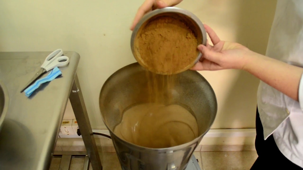 Produção de Sorvete Artesanal com Calda Pronta | Qualygel