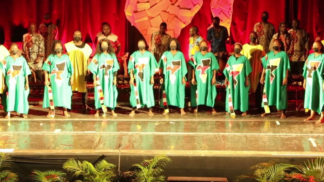 África: Companhia Nacional de Canto e Dança de Moçambique