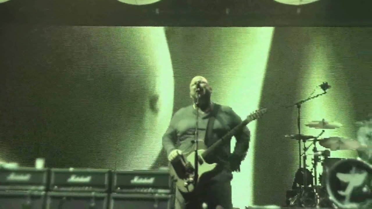 Pixies - Tame (Live 2009)