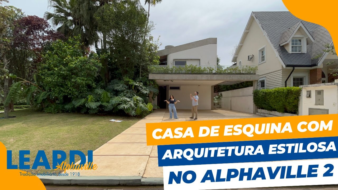 CASA DE ESQUINA COM ARQUITETURA ESTILOSA NO ALPHAVILLE 2